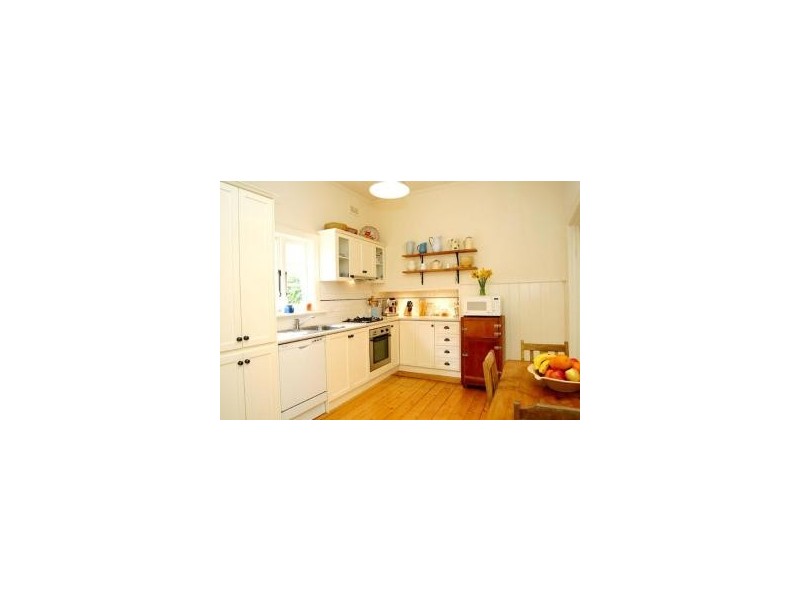 96 Eleanor Street, Footscray VIC 3011