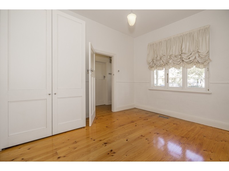 89 Chirnside Street, Kingsville VIC 3012