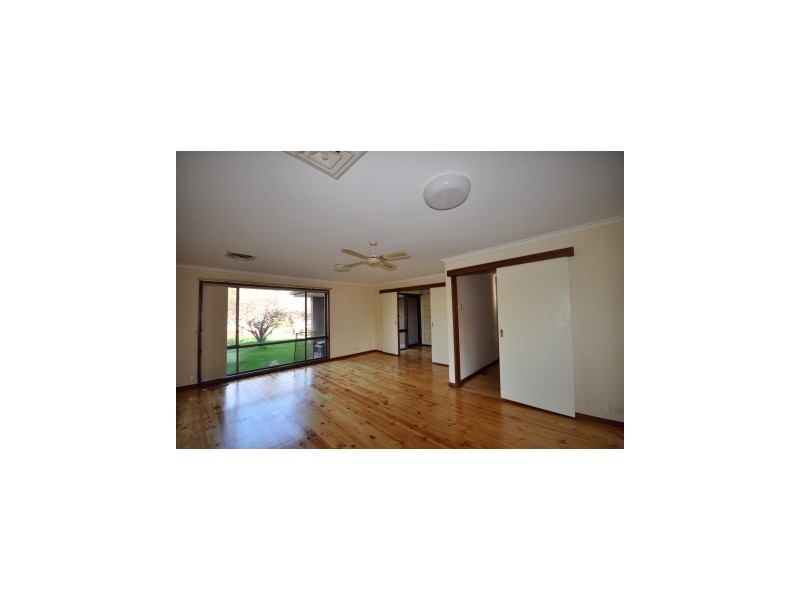 52 Bunbury Street, Newport VIC 3015