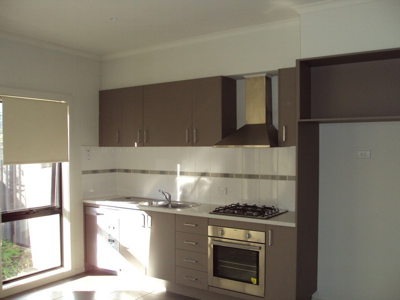 32/39 Astley Crescent, Point Cook VIC 3030