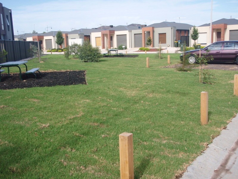 32/39 Astley Crescent, Point Cook VIC 3030