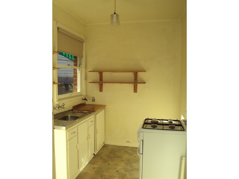 34 Buckingham Street, Footscray VIC 3011