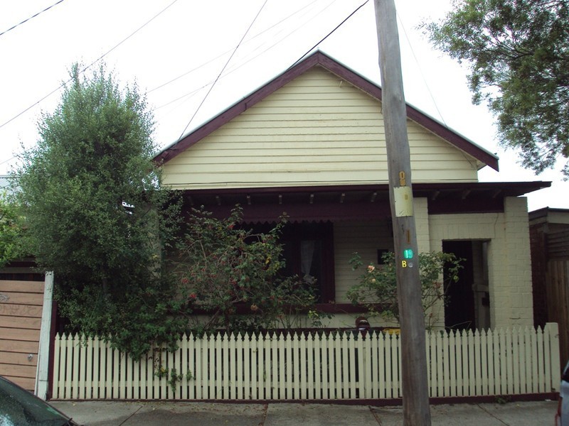 107 MacPherson Street, Footscray VIC 3011