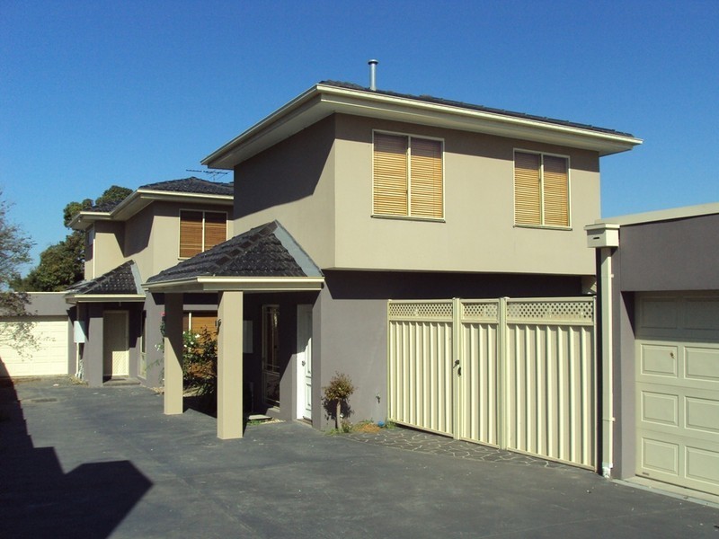 2/37 Wattle Street, West Footscray VIC 3012