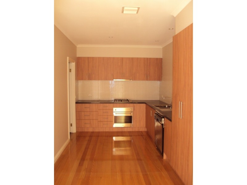 2/37 Wattle Street, West Footscray VIC 3012