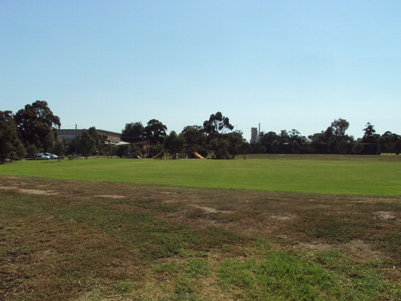 2/37 Wattle Street, West Footscray VIC 3012