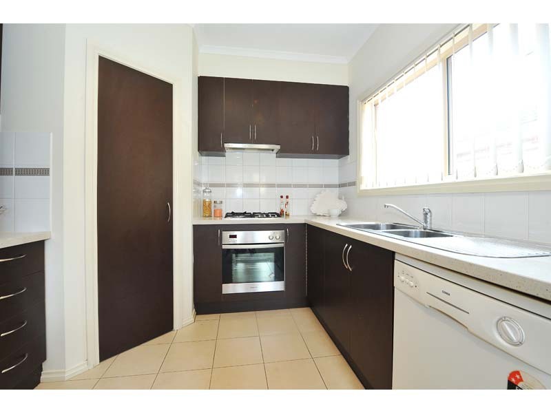 3/107 Ballarat Road, Maidstone VIC 3012