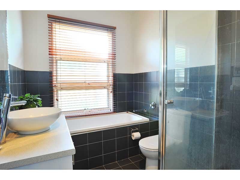 6 Graham Street, West Footscray VIC 3012