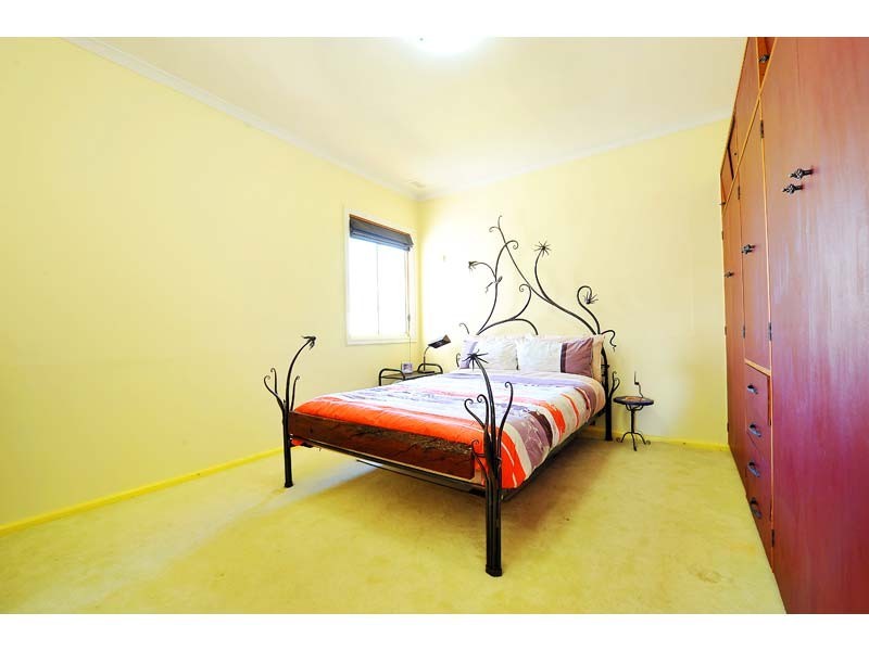 7 Lily Street, Braybrook VIC 3019