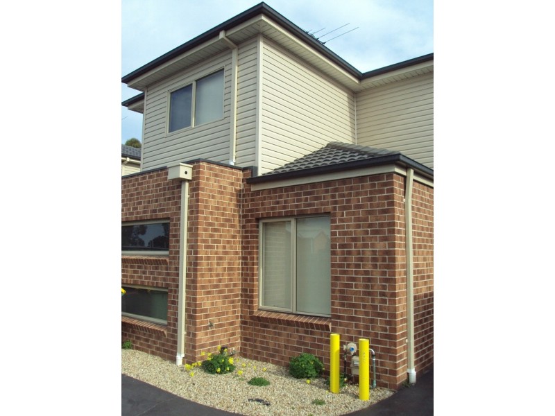 2/136 Churchill Avenue, Braybrook VIC 3019