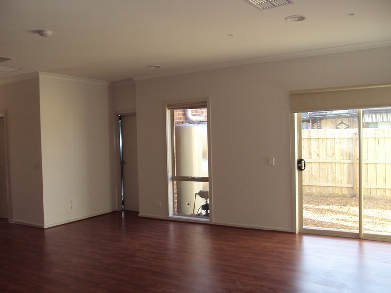 13 Thwaites Street, Albion VIC 3020