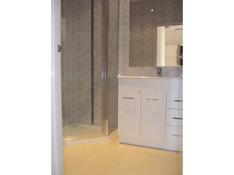 13 Thwaites Street, Albion VIC 3020