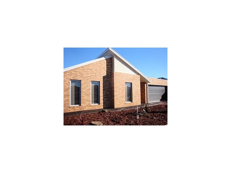 9 Weaver Street, Wyndham Vale VIC 3024