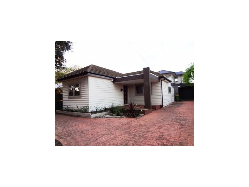 2a Beaumont Parade, West Footscray VIC 3012