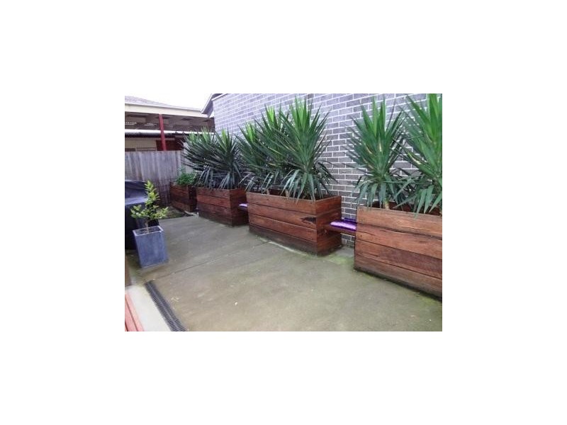 2a Beaumont Parade, West Footscray VIC 3012