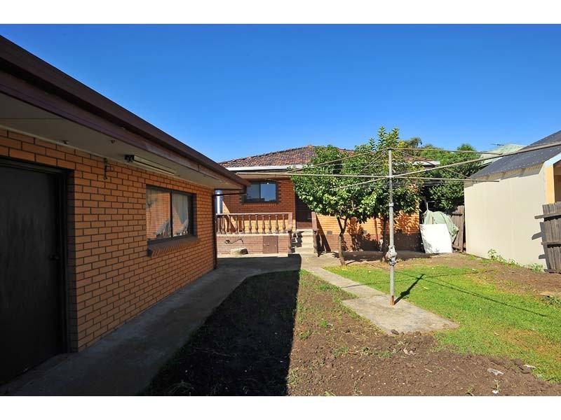 10 Reed Street, Spotswood VIC 3015
