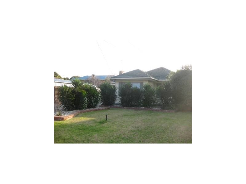 1 Michael Court, Altona North VIC 3025