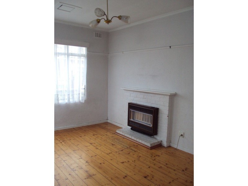 20 Bosquet Street, Maidstone VIC 3012