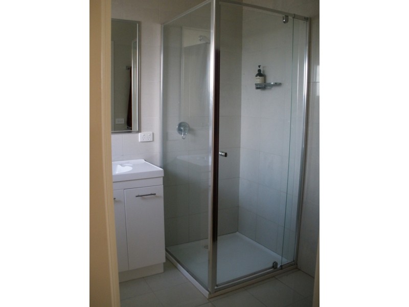 15B Bishop Street, Kingsville VIC 3012