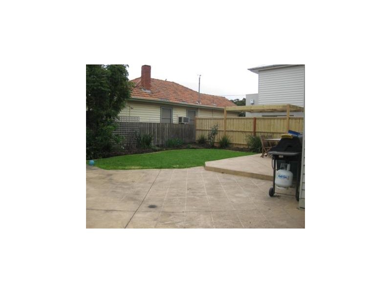 36 Challis Street, Newport VIC 3015