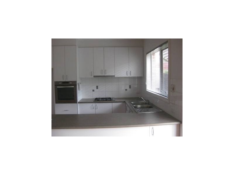 90 Hansen Street, Newport VIC 3015