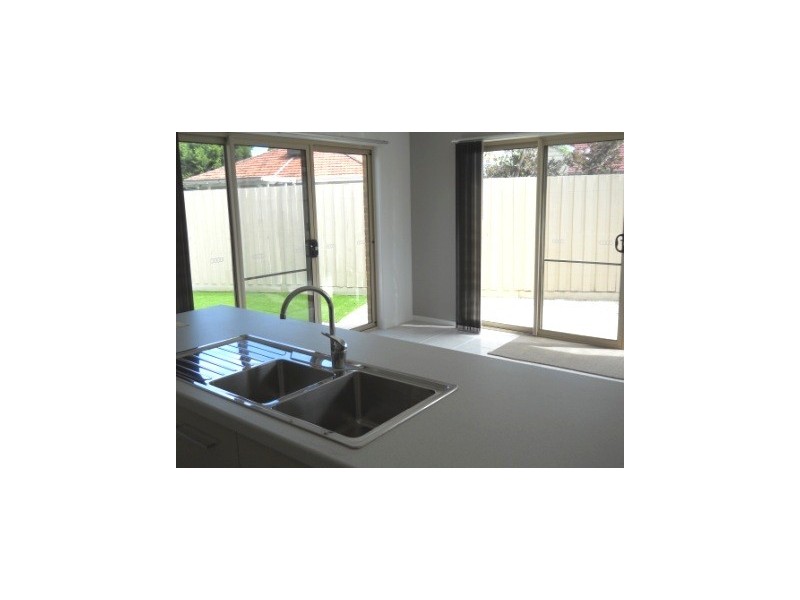 14 Sydney Street, Newport VIC 3015