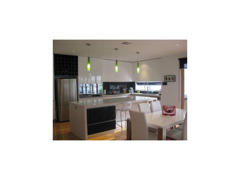 3 Home Road, Newport VIC 3015