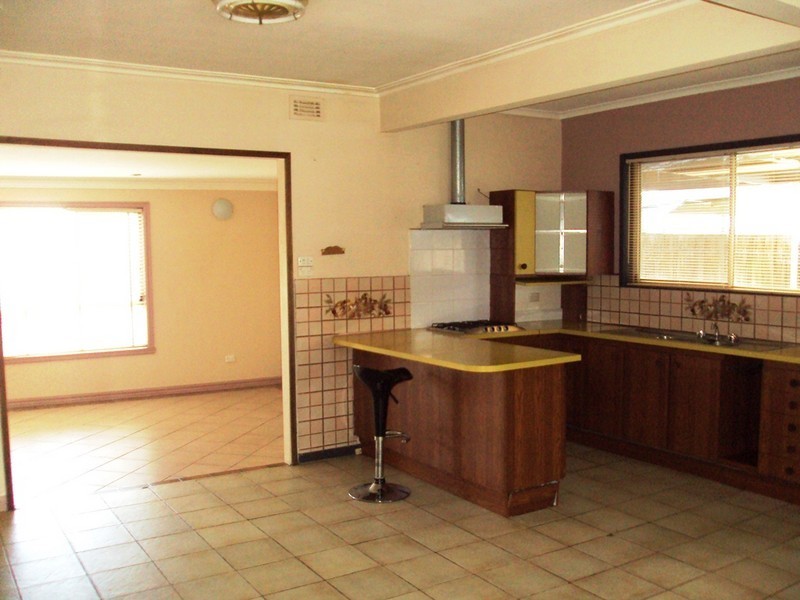 64 Ferndale Road, Sunshine North VIC 3020