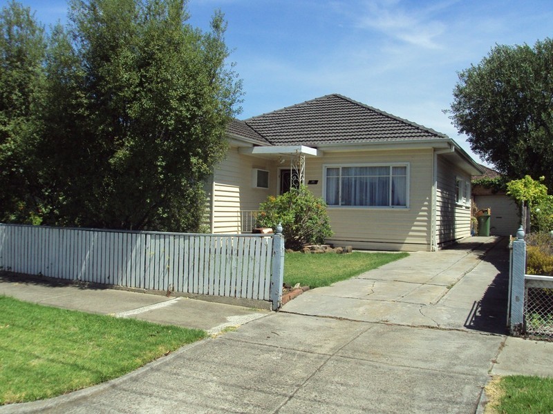 16 Cranbrook Street, Yarraville VIC 3013