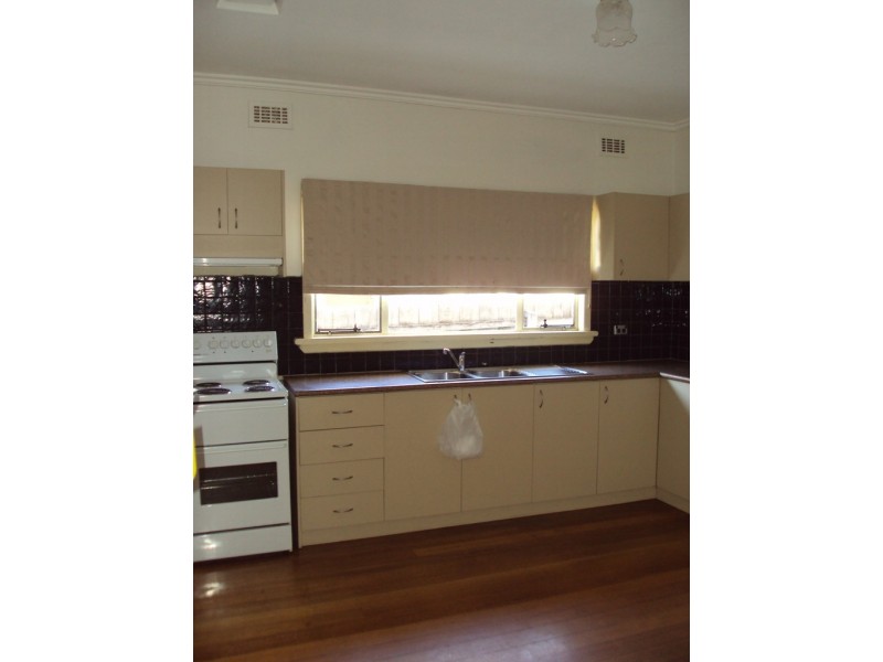 16 Cranbrook Street, Yarraville VIC 3013