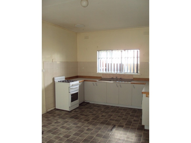 20 Berkshire Road, Sunshine North VIC 3020