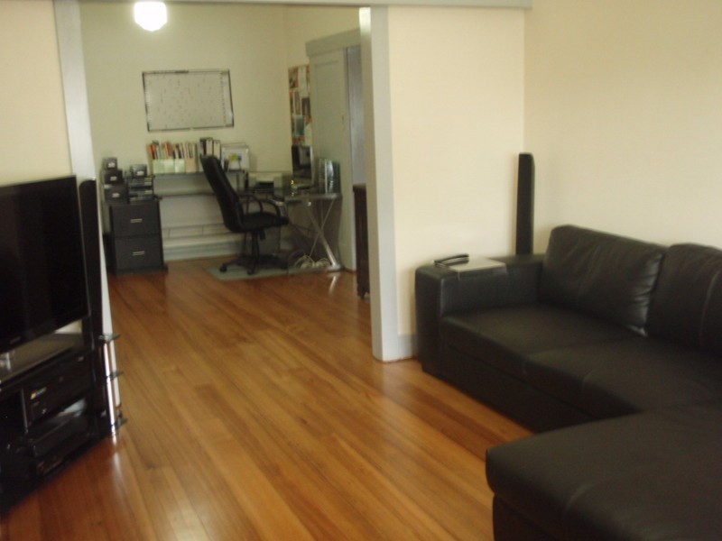 32 Mackay Street, Yarraville VIC 3013