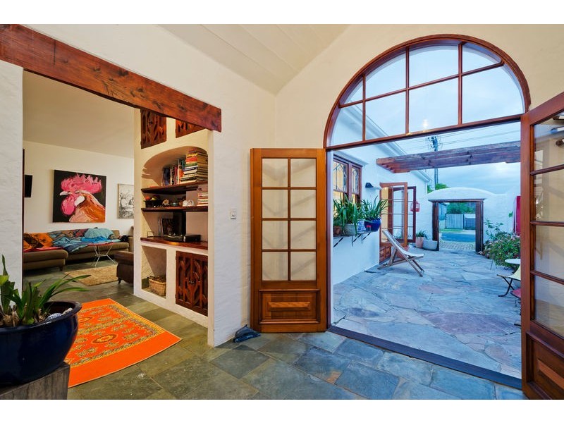 5 Hobbs Street, Seddon VIC 3011