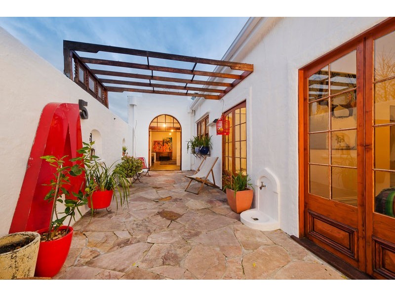 5 Hobbs Street, Seddon VIC 3011