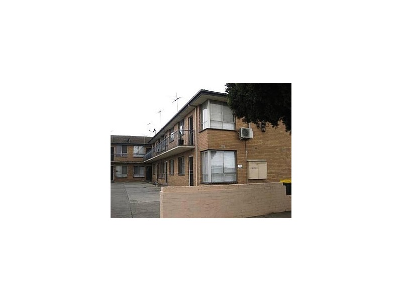8/5-7 New Street, South Kingsville VIC 3015