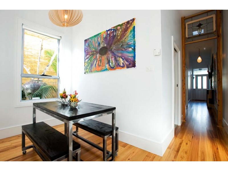 142 North Road, Newport VIC 3015