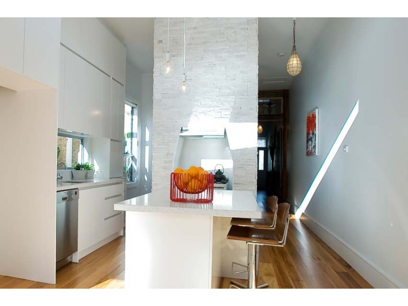 142 North Road, Newport VIC 3015