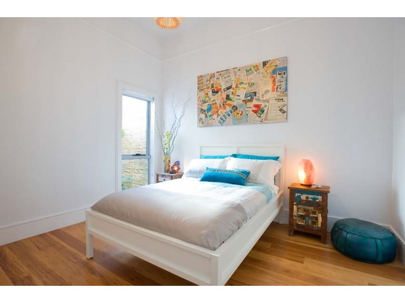 142 North Road, Newport VIC 3015