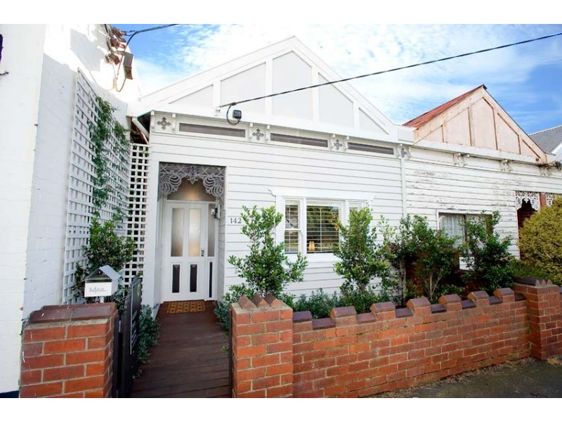 142 North Road, Newport VIC 3015