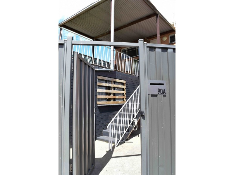 1/90 Second Avenue, Altona North VIC 3025