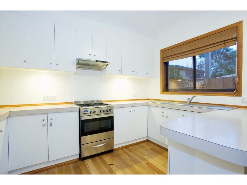 3 Eastwood Street, Seddon VIC 3011