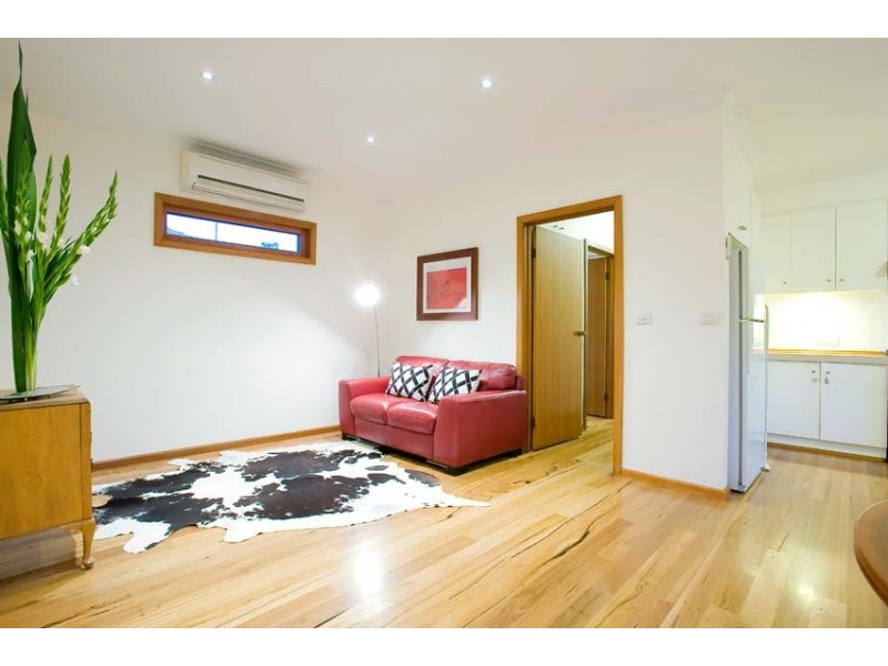 3 Eastwood Street, Seddon VIC 3011