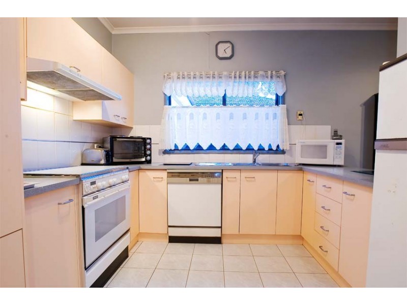 6 Finlay Street, Yarraville VIC 3013