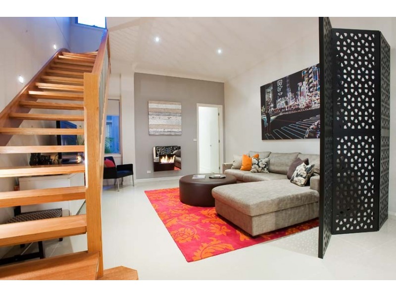 1/632 Barkly Street, West Footscray VIC 3012