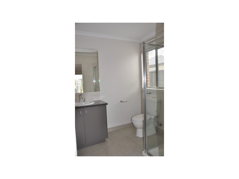 29 Finsbury Crescent, Wyndham Vale VIC 3024