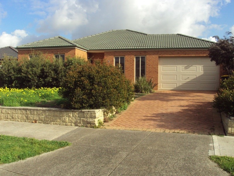 5 Stockton Drive, Cairnlea VIC 3023