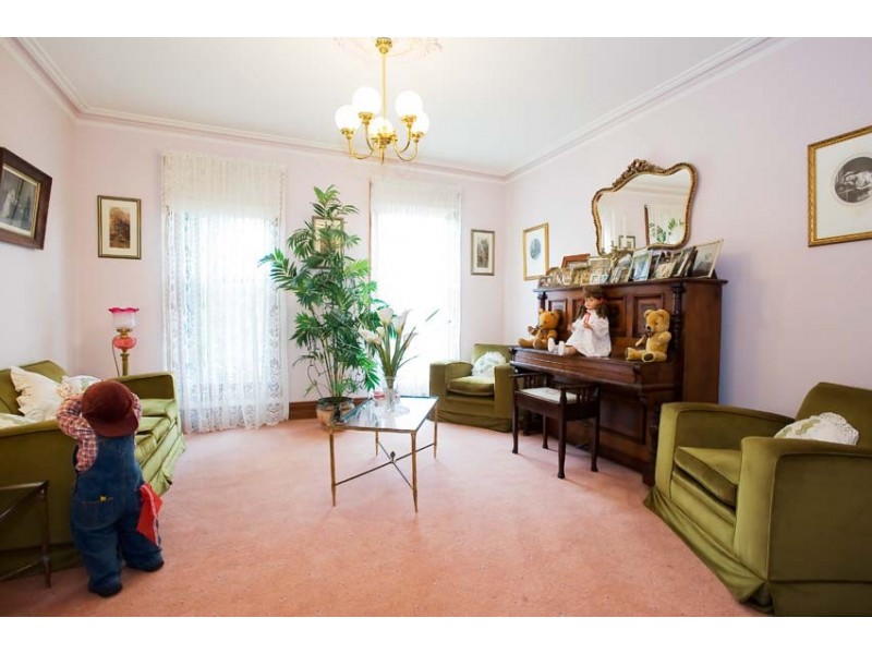 4 Bird Court, Williamstown VIC 3016