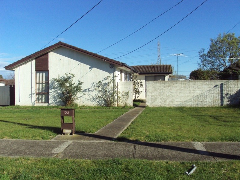 123 Tallintyre Road, Sunshine West VIC 3020