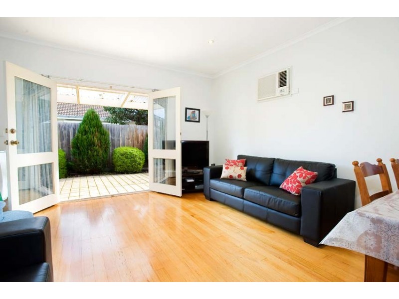 4/144 Woods Street, Newport VIC 3015