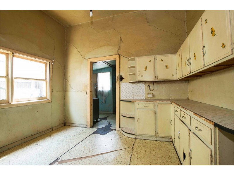 140 North Road, Newport VIC 3015